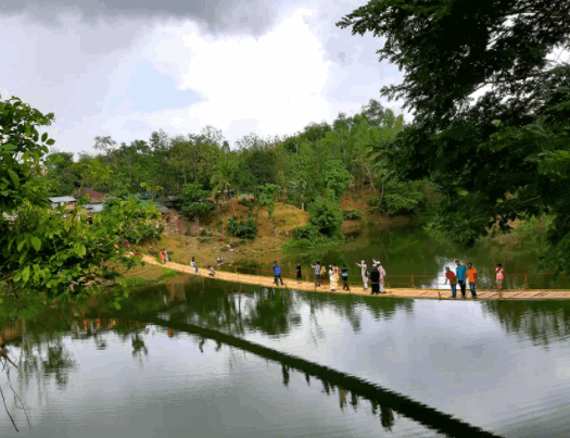 Naikhongchari Upaban Porjoton Lake