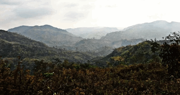 Saka Haphong Mountain