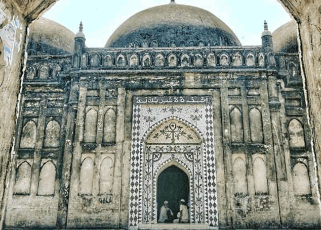 Etna Shahi Mosque