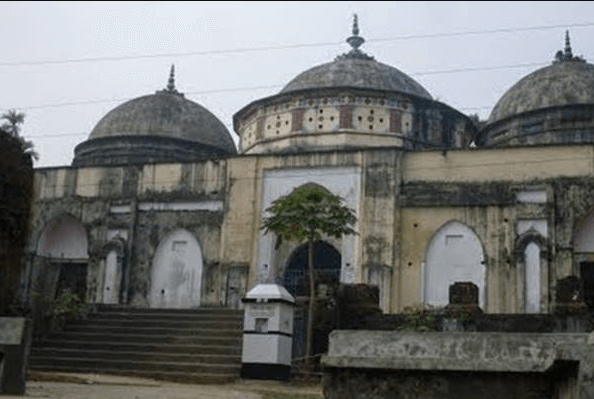 Tita Kha Mosque