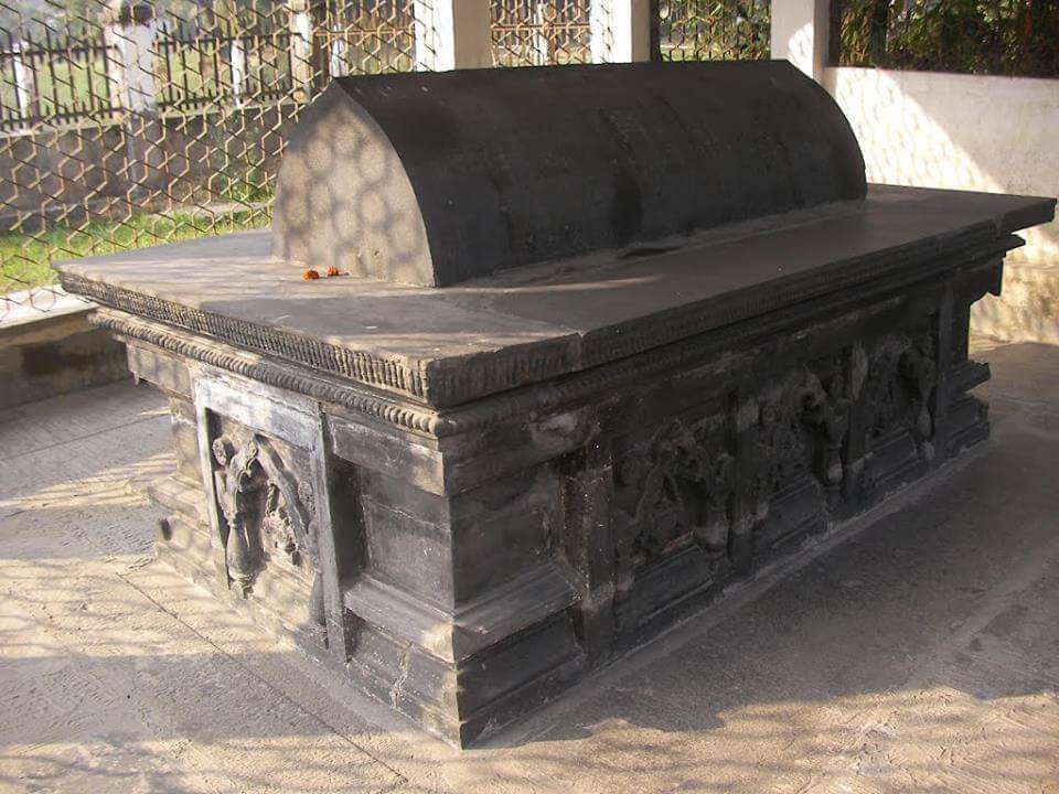 Tomb Of Sultan Ghiyasuddin Azam Shah